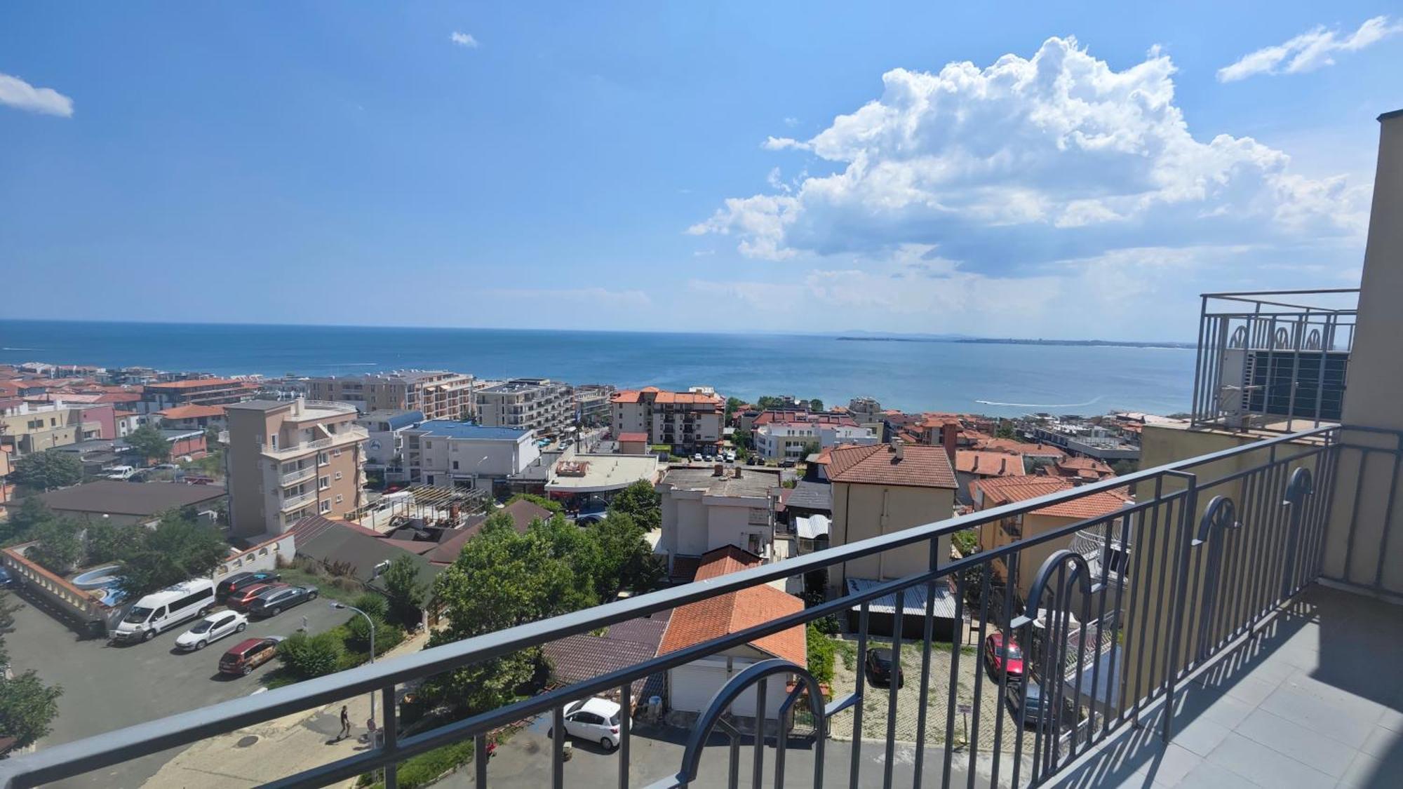 Family Hotel Milev Sveti Vlas Esterno foto