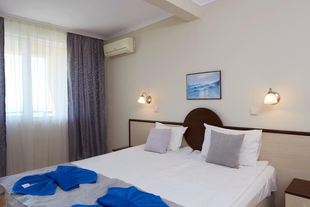 Family Hotel Milev Sveti Vlas Esterno foto